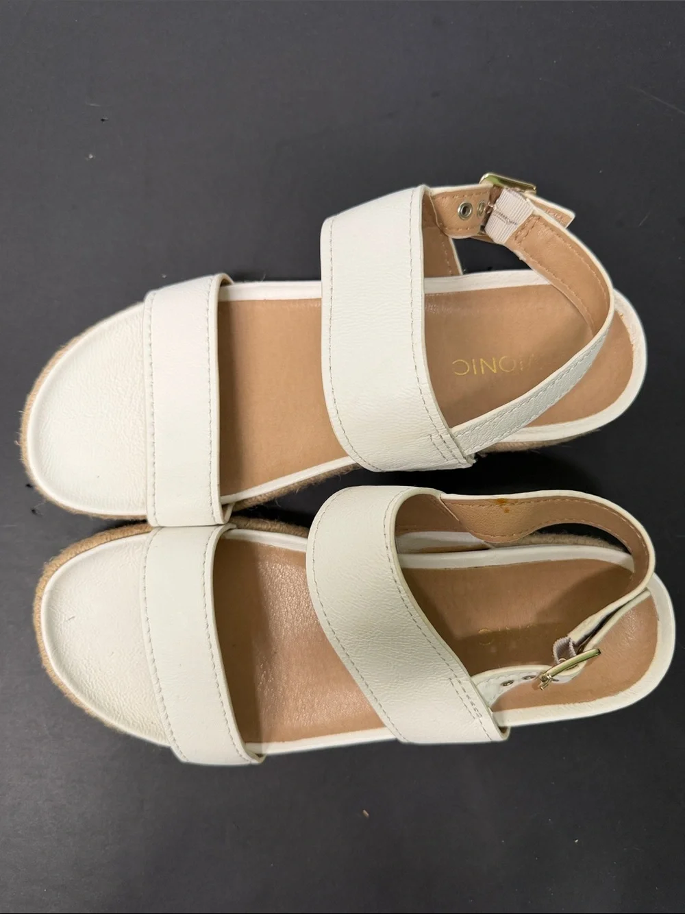 Vionic Lonnnie White Double-Strap Leather Sandals Size 8